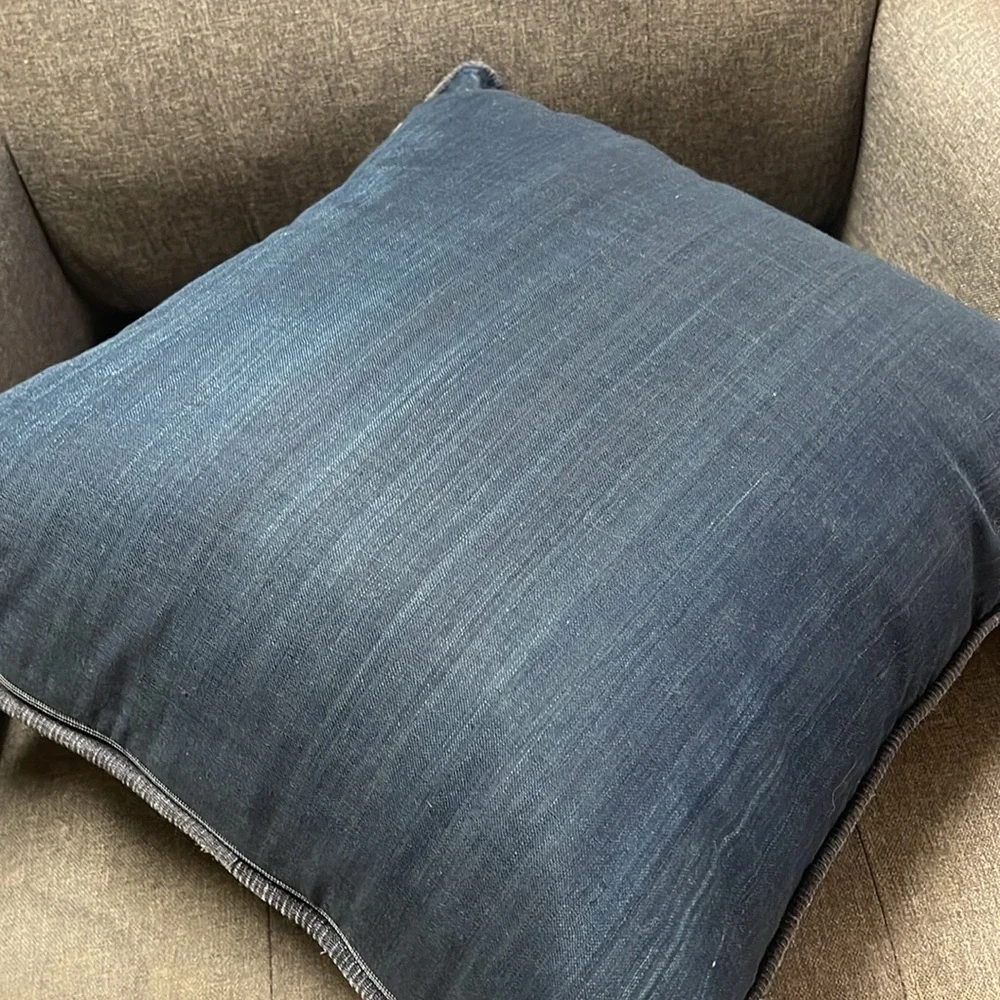 Crate&Barrel Hayward Silk Throw Pillow in Indigo